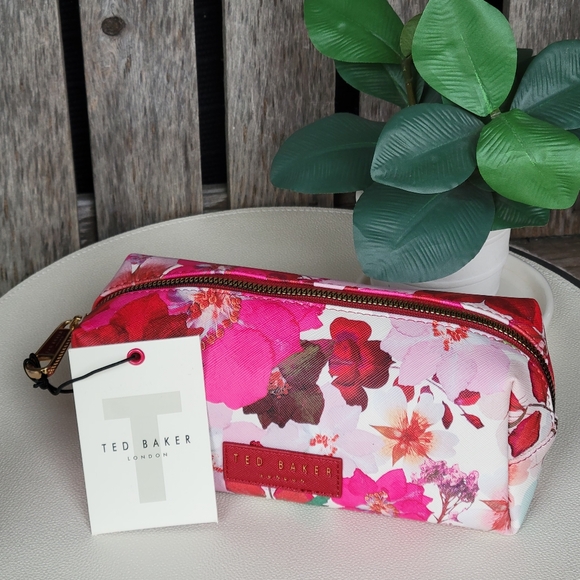 NEW Ted Baker Pink and Red Pressed Flowers Loaf Cosmetic Bag - Picture 2 of 11